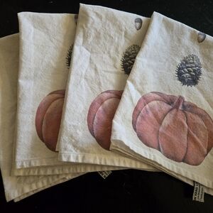 Autumn Harvest Table Linens Set